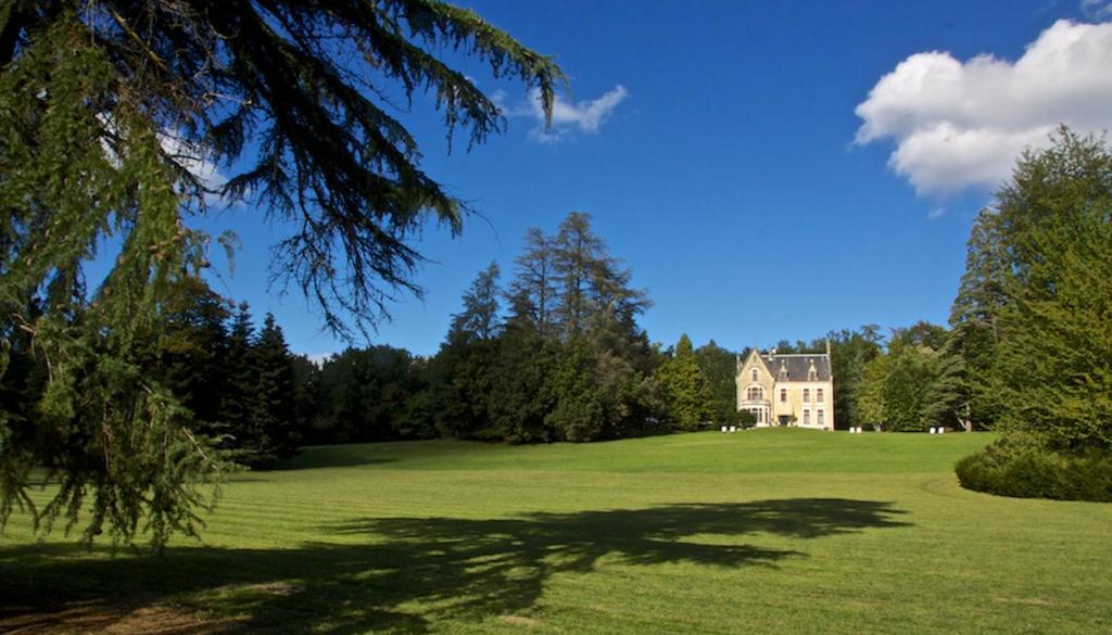 Chateau La Thuiliere Saint-Front-de-Pradoux Εξωτερικό φωτογραφία
