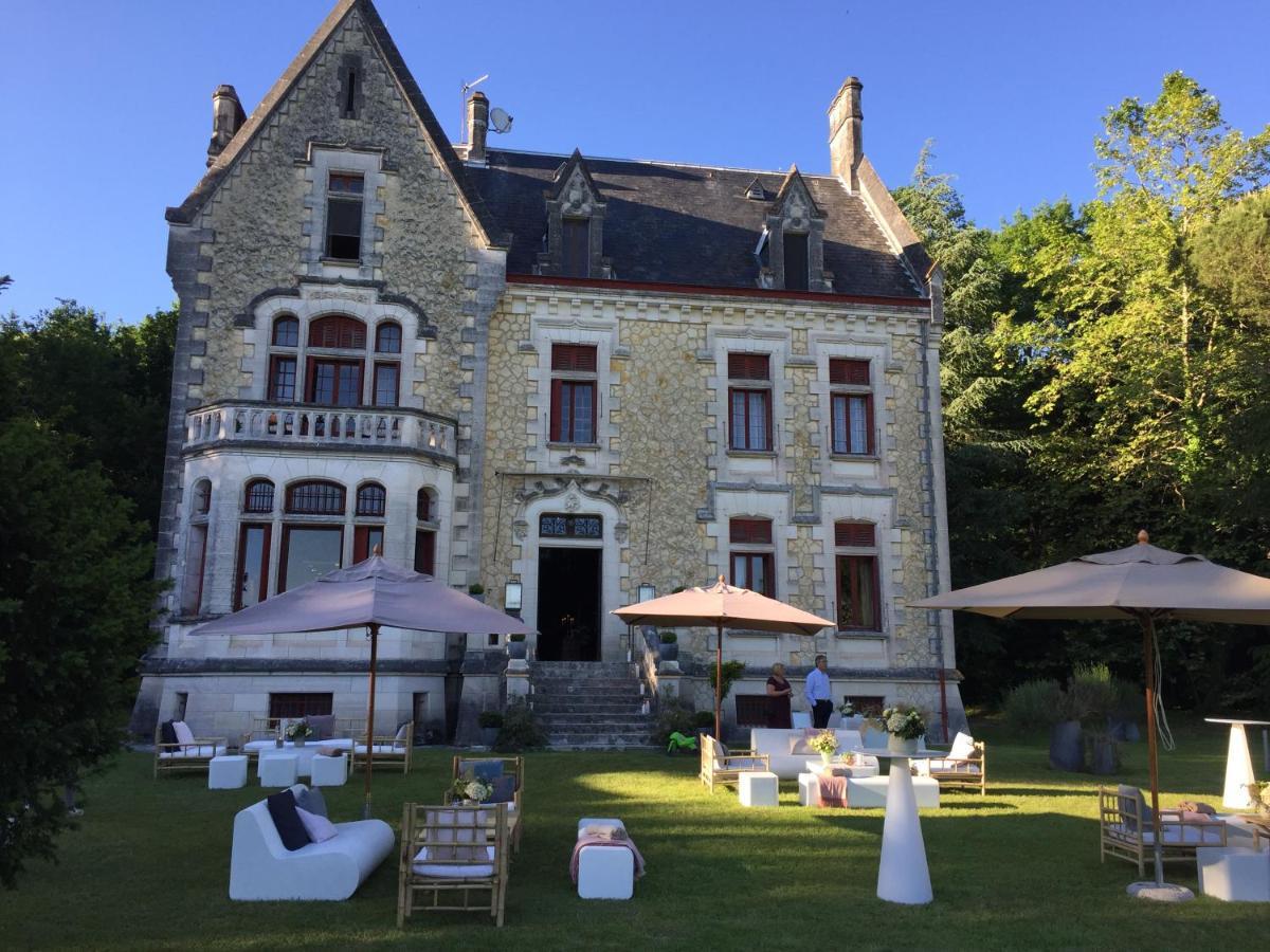 Chateau La Thuiliere Saint-Front-de-Pradoux Εξωτερικό φωτογραφία